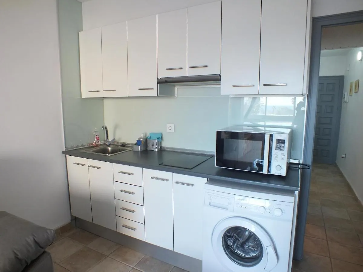 Acogedor Apartamento A 50M De La Playa Con Aire Acondicionado Y Tv, 2/4 Personas - Es-204-31 로지즈
