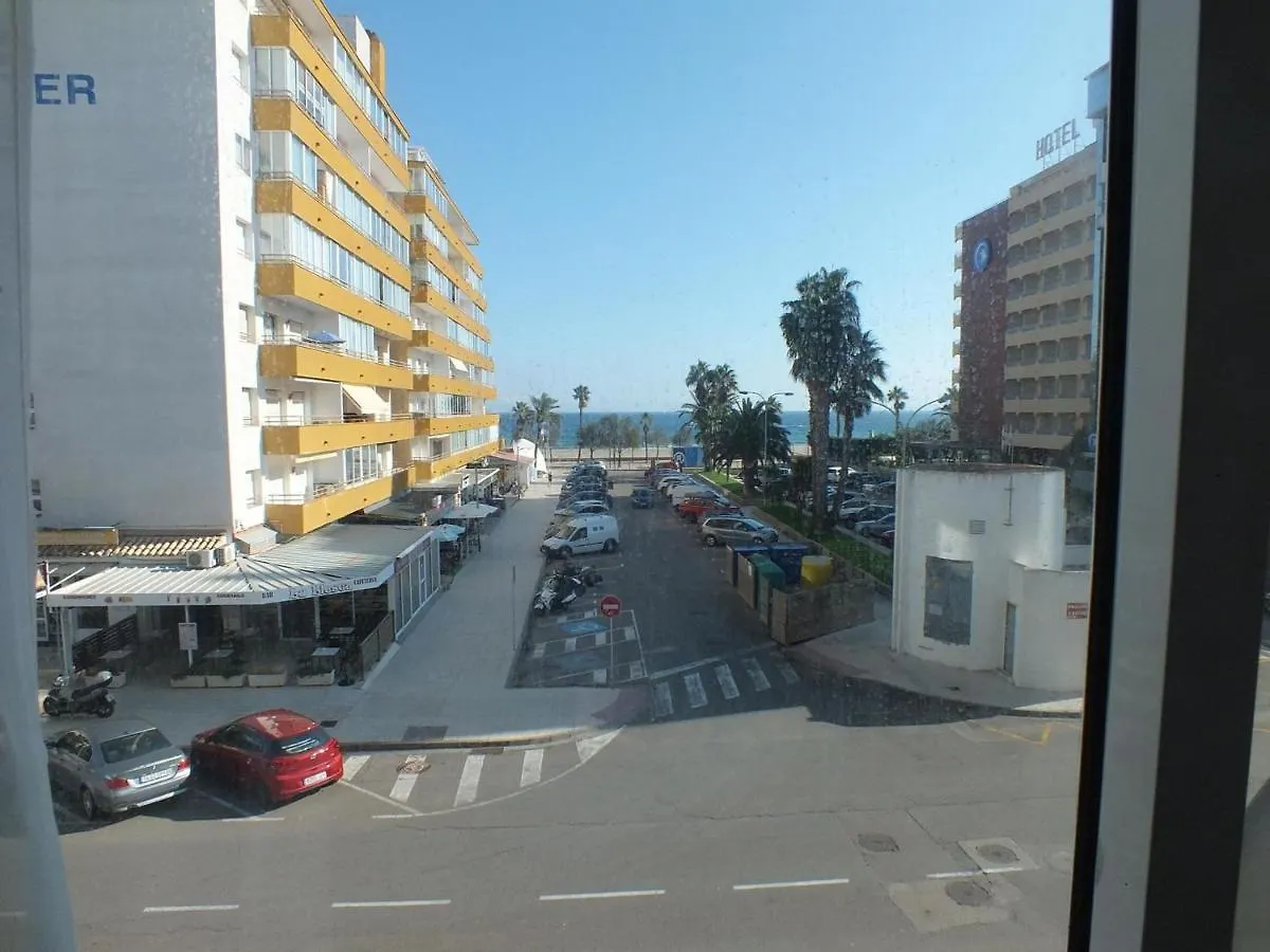 아파트 Acogedor Apartamento A 50M De La Playa Con Aire Acondicionado Y Tv, 2/4 Personas - Es-204-31 로지즈